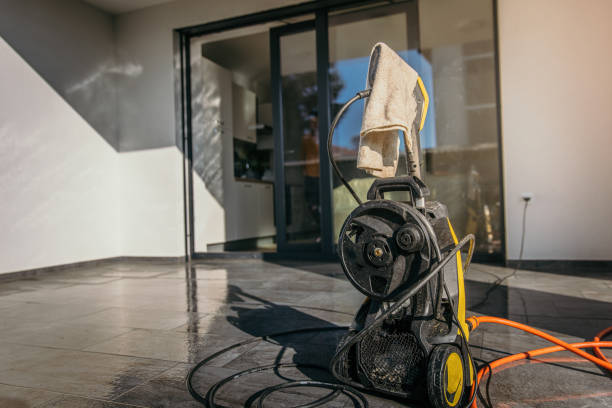 Best Graffiti Removal  in Elm Grove, WI